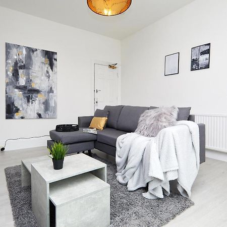 Your Sheffield Stays - Spacious 5 Bedroom House Zewnętrze zdjęcie