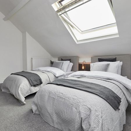 Your Sheffield Stays - Spacious 5 Bedroom House Pokój zdjęcie