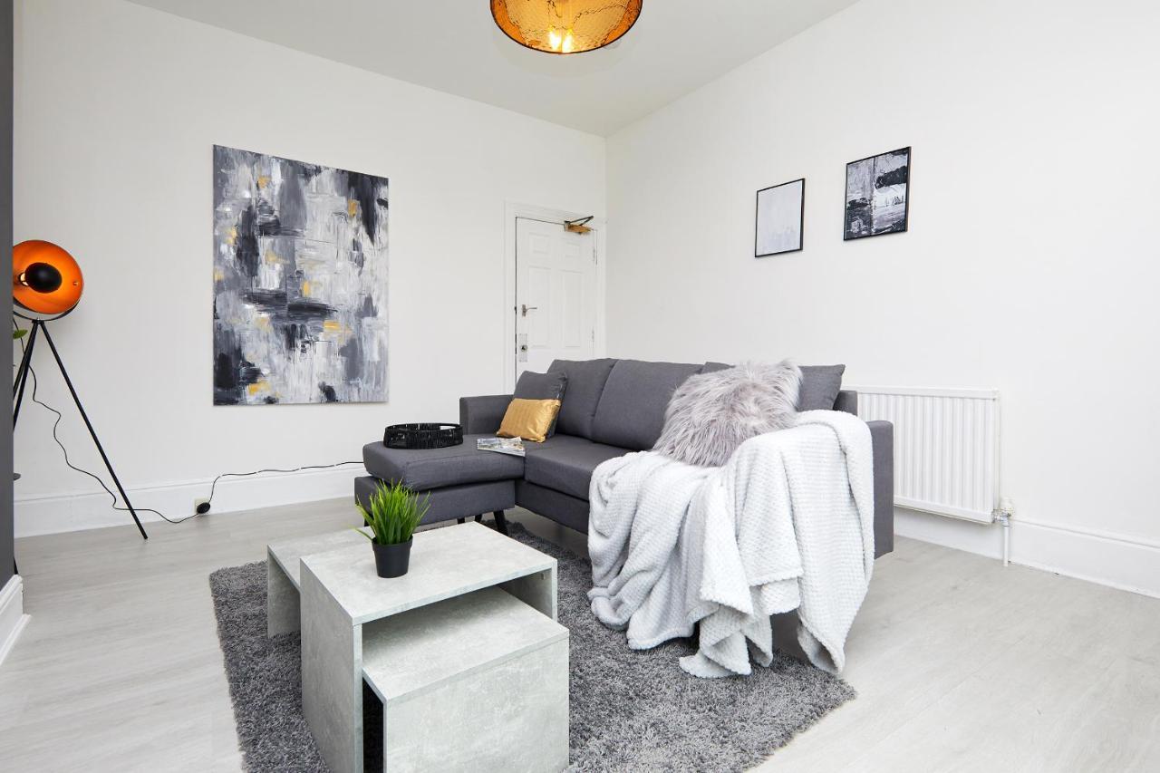 Your Sheffield Stays - Spacious 5 Bedroom House Zewnętrze zdjęcie