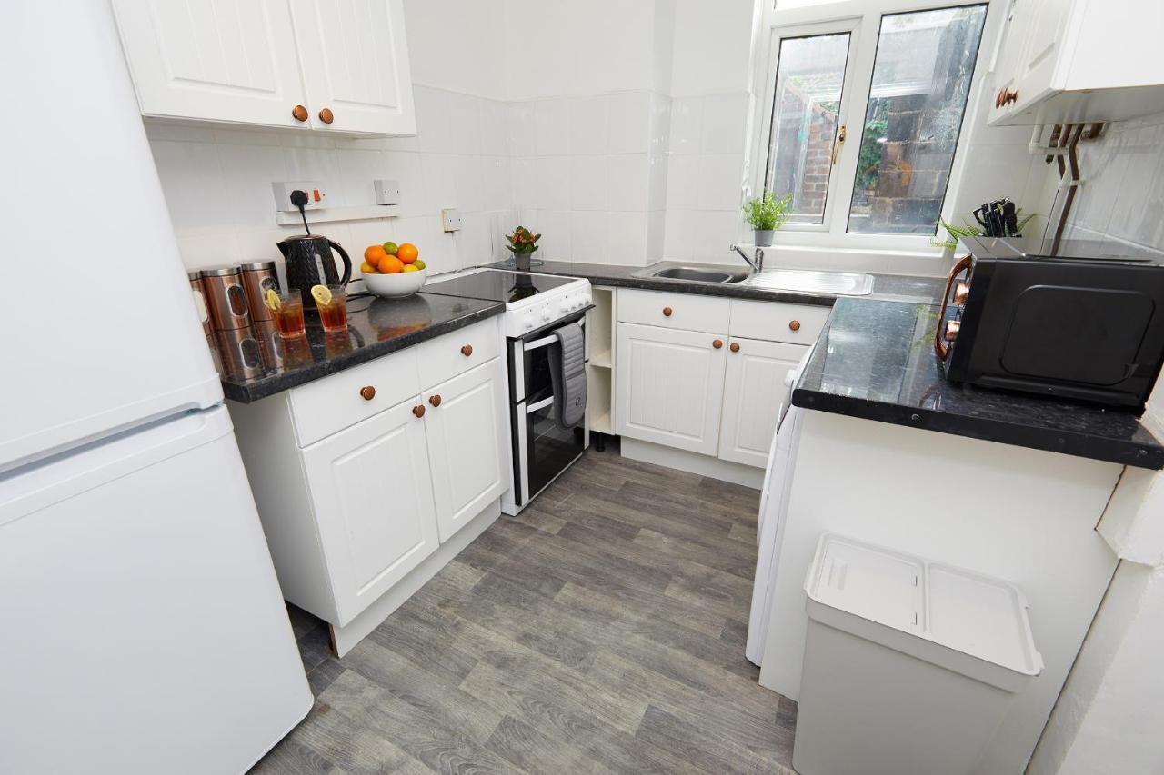 Your Sheffield Stays - Spacious 5 Bedroom House Zewnętrze zdjęcie